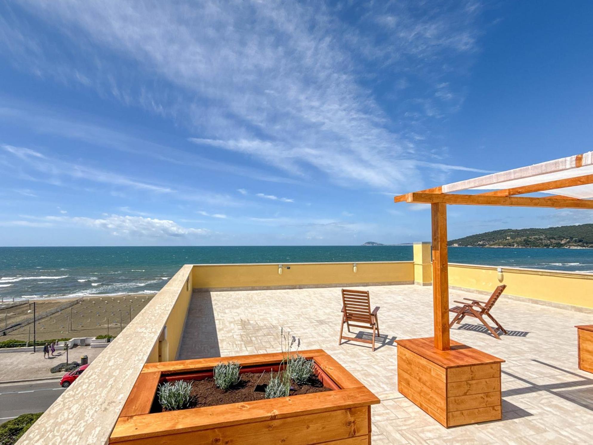 Ferienwohnung Il Mare In Giardino Scauri  Exterior foto