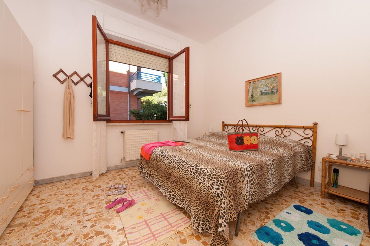 Ferienwohnung Il Mare In Giardino Scauri  Exterior foto